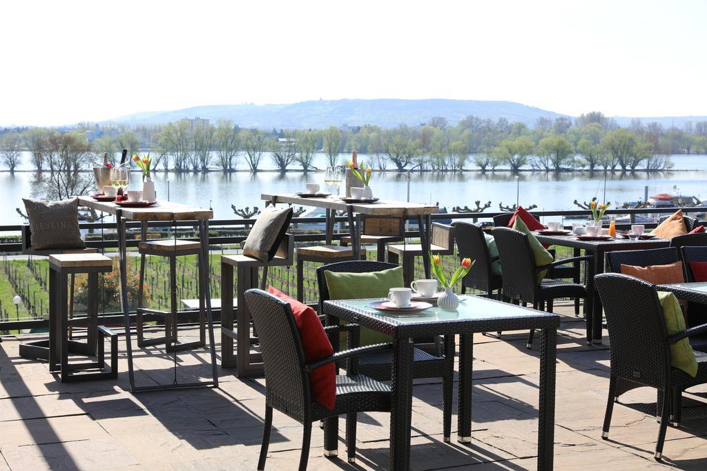 Naegler'S Fine Lounge Hotel Oestrich-Winkel Exteriör bild